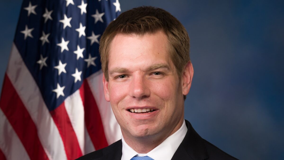 Rep. Eric Swalwell, official portrait, 114th Congress